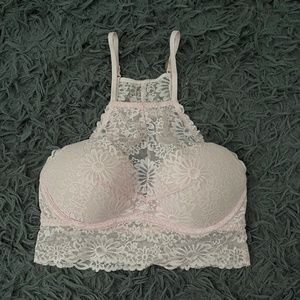 NWOT VS Pink Light Pink eyelash lace high neck bralette S